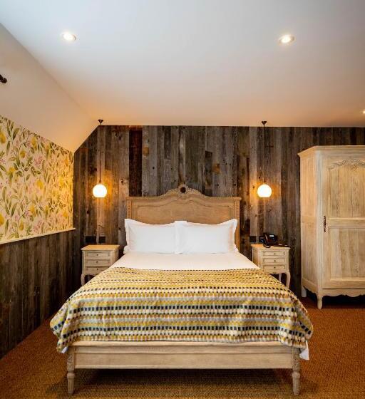 Familjerum, The Wishful Thinker