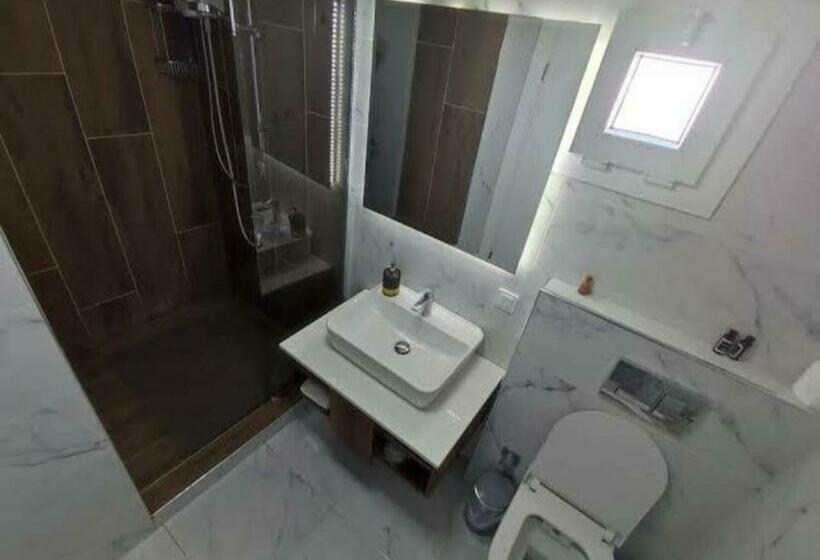 חדר סטנדרט עם מרפסת, Wb Weekend Otel
