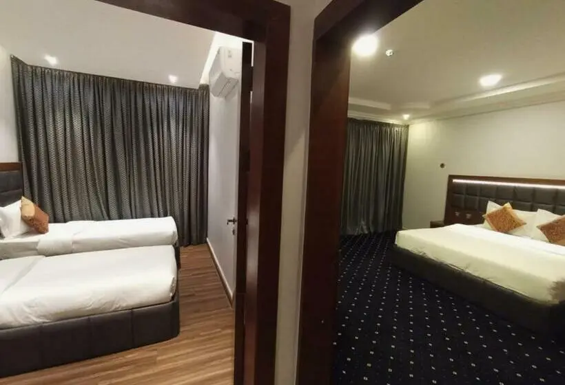 Huoneisto 3 Makuuhuonetta, Almasem Serviced Apartments  Exit 5