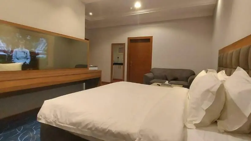 Standard-studio, Almasem Serviced Apartments  Exit 5