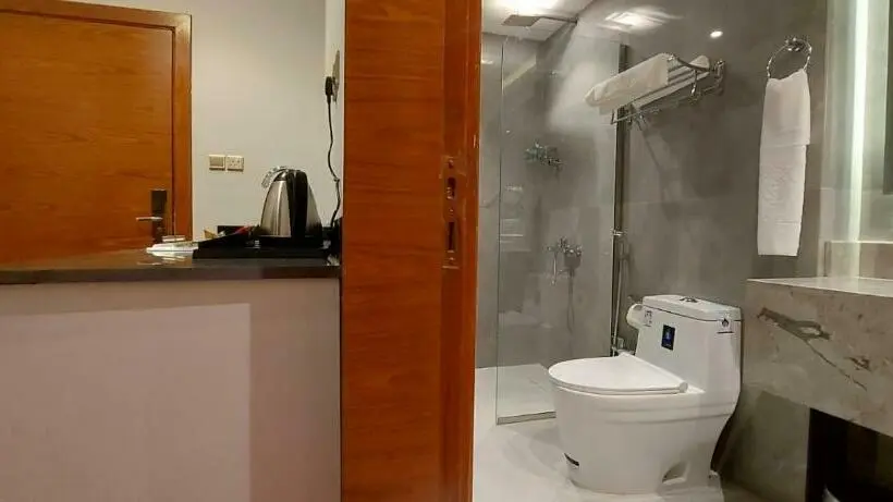 Perhestudio, Almasem Serviced Apartments  Exit 5