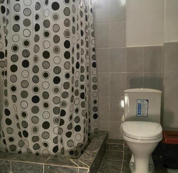 اتاق کلاسیک سه تخته, гостевой дом крылья