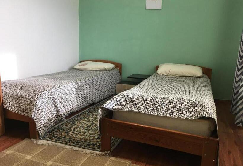 اتاق استاندارد با تراس, гостевой дом крылья