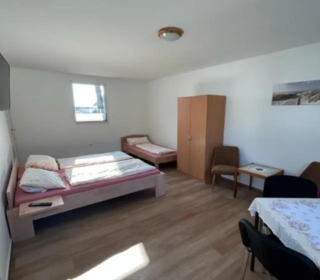 Huoneisto 1 Makuuhuone, Ferienpark Buntspecht Apartment B