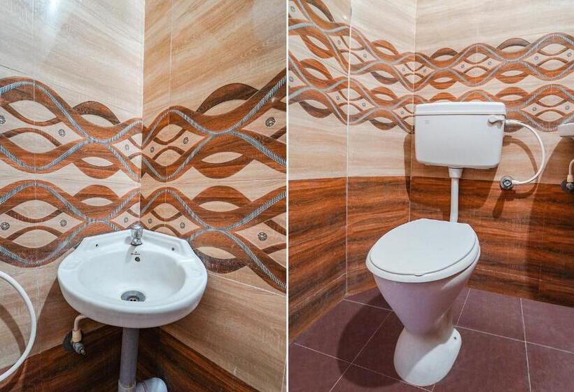 غرفة ديلوكس, Varun Residency