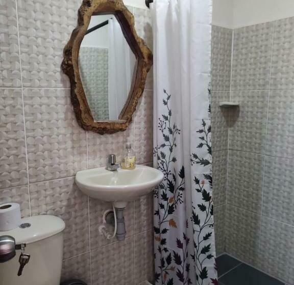 스탠다드 룸, Hostal Casa Madrigal