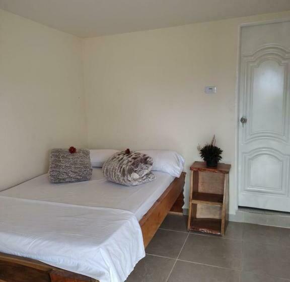 스탠다드 룸, Hostal Casa Madrigal