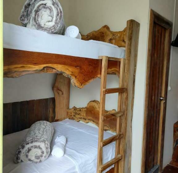 패밀리 룸, Hostal Casa Madrigal