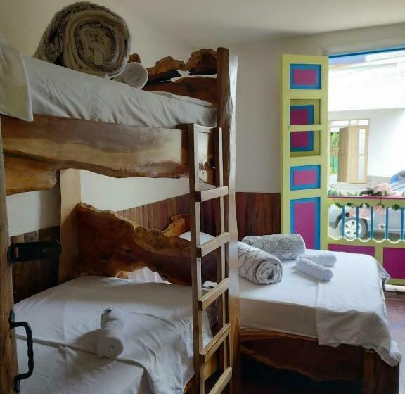 패밀리 룸, Hostal Casa Madrigal