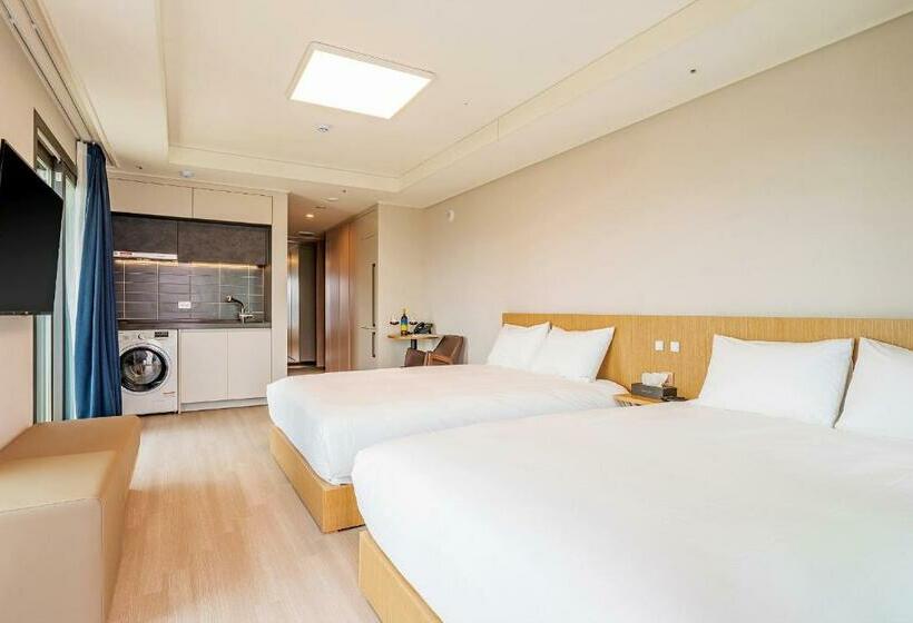 חדר פרמיום נוף לים, Sokcho I Park Suite Hotel & Residence