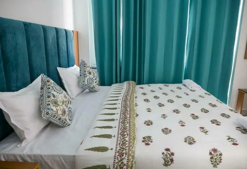 Deluxe-huone Parveke, The Vinayak By Le Pension Stays