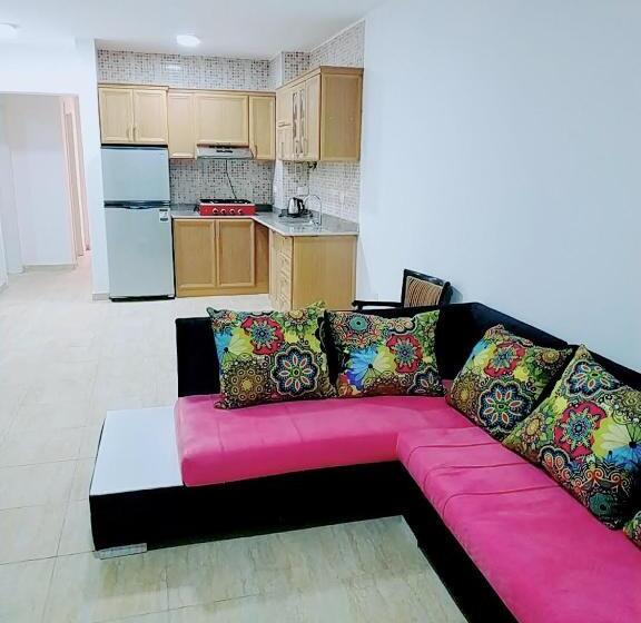 آپارتمان 1 خوابه با چشم‌انداز استخر, شاليه 3 غرف قريه بلومار الدوم عاءلات