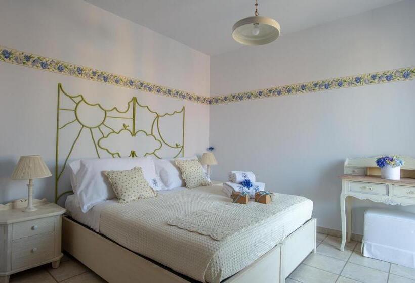 Standard room with outdoor bath, B&b At Durrueli S