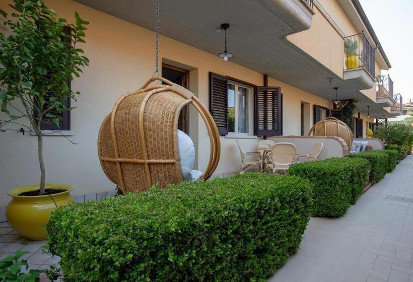 Standard room with outdoor bath, B&b At Durrueli S