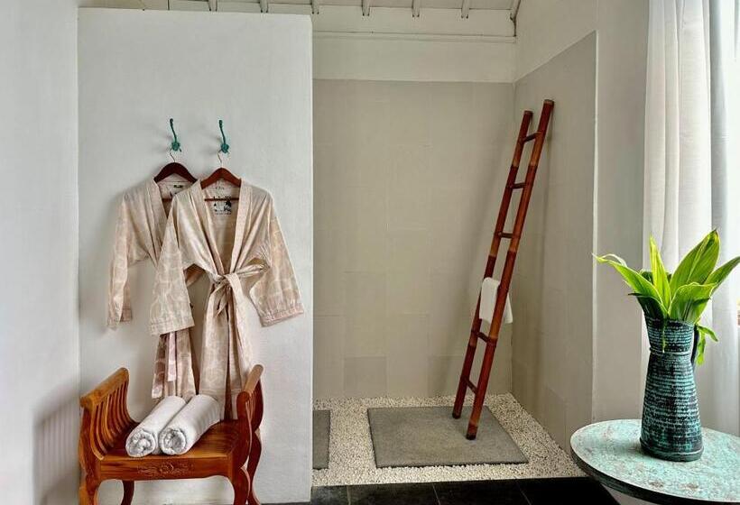 Дом 2 Спальни, The White Villas Ubud