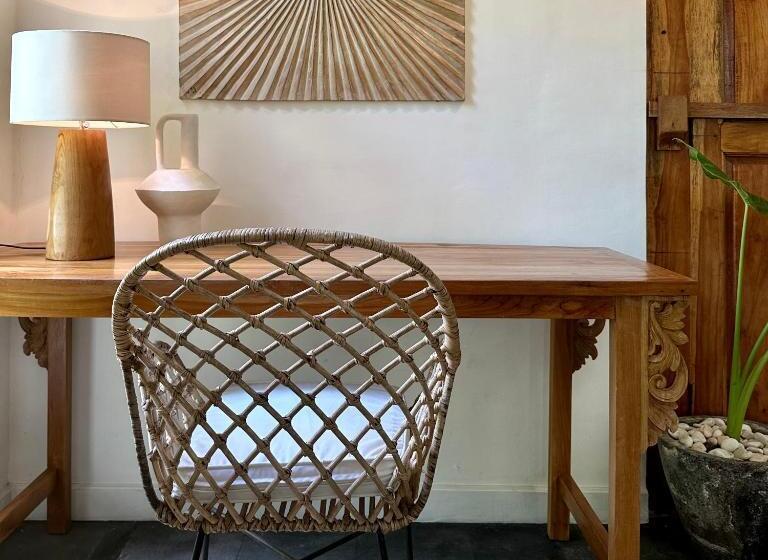 Дом 2 Спальни, The White Villas Ubud