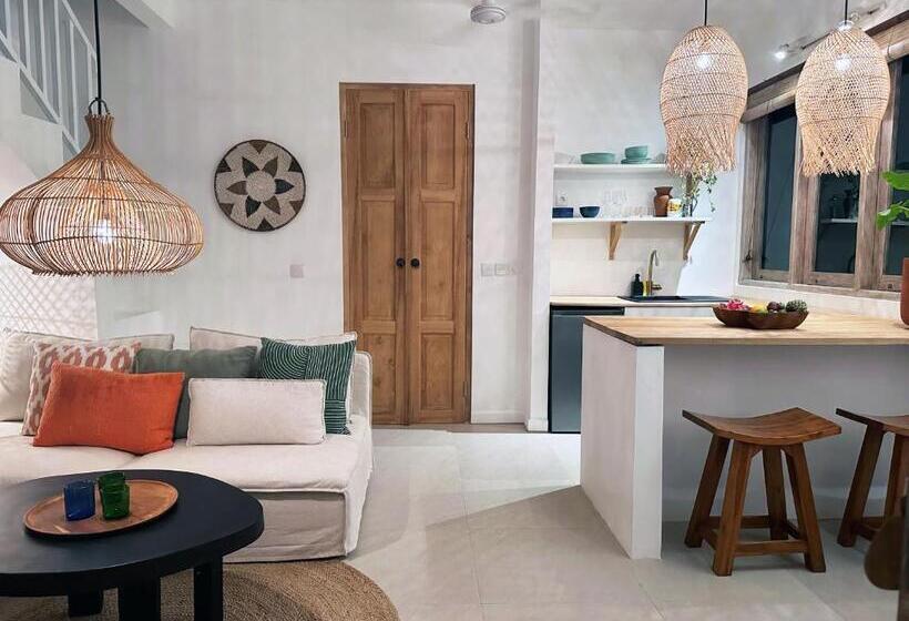 Дом 2 Спальни, The White Villas Ubud