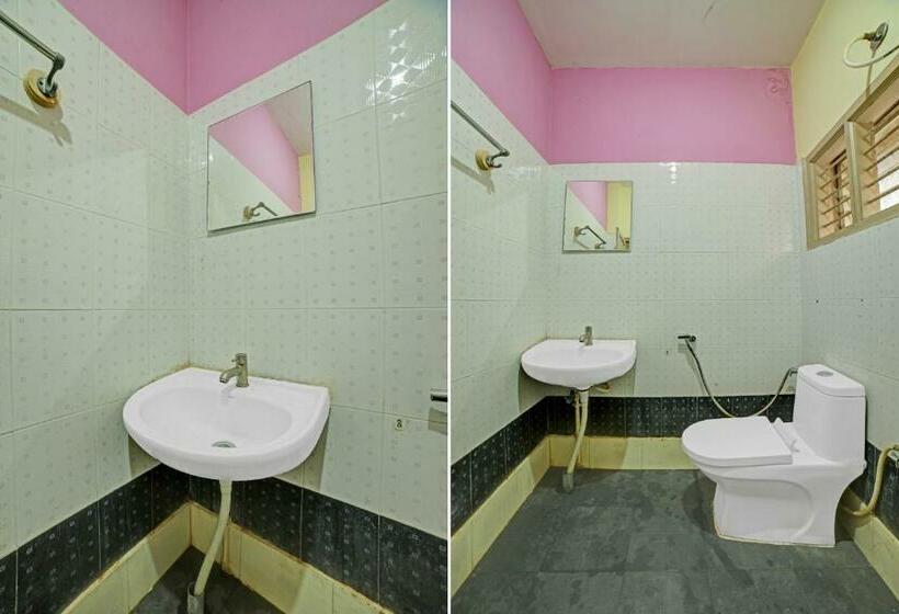 חדר קלאסי לשלושה, Oyo Flagship 81186 Pns Royals