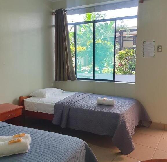 اتاق استاندارد با چشمانداز باغ, Rupa Rupa