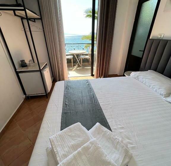 オーシャンビュースタンダードルーム, Summer