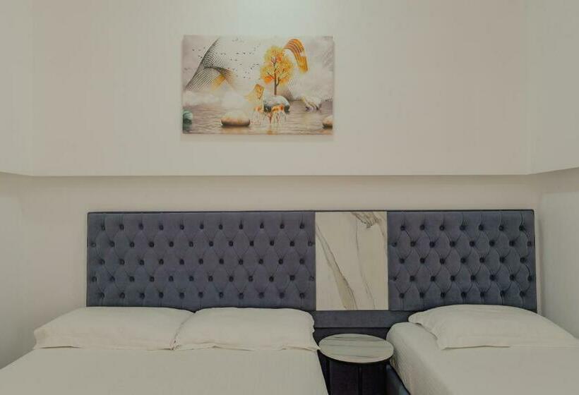 Triple Room Sea View, Summer