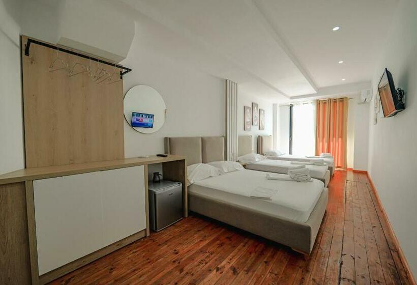 景色の見えるスタンダード４人部屋, Summer