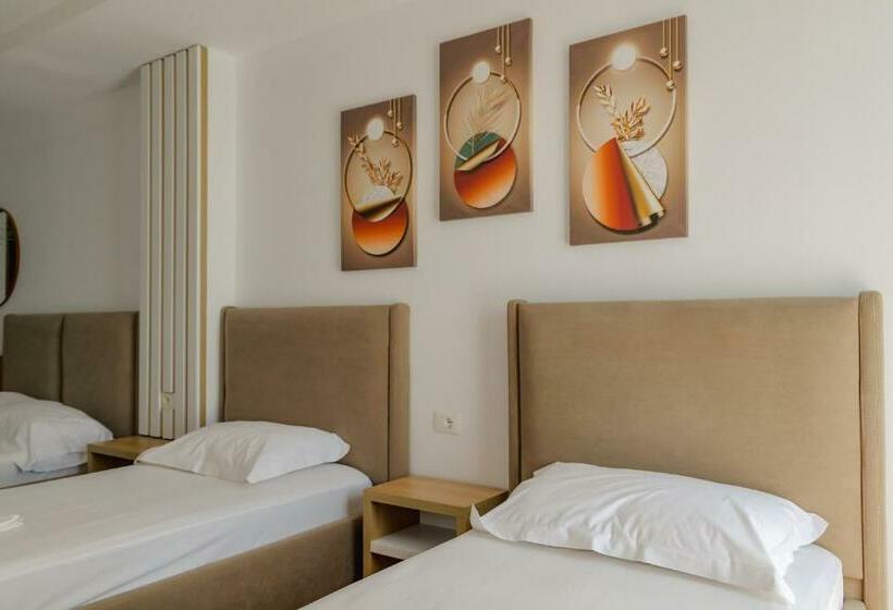 景色の見えるスタンダード４人部屋, Summer