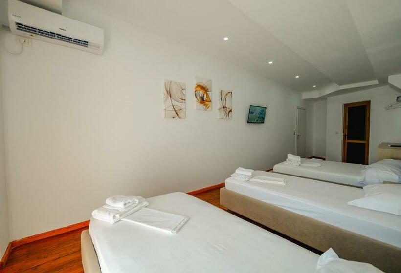 景色の見えるスタンダード４人部屋, Summer