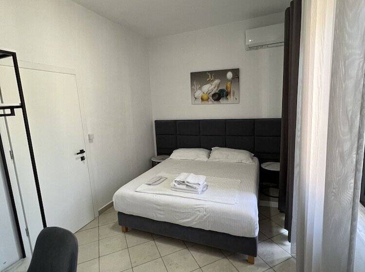 サイドオーシャンビュースタンダードルーム, Summer