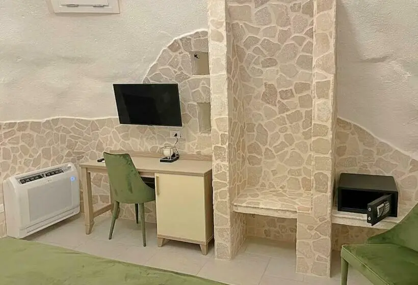 اتاق استاندارد با تخت بزرگ, Grotta Saracena Resort