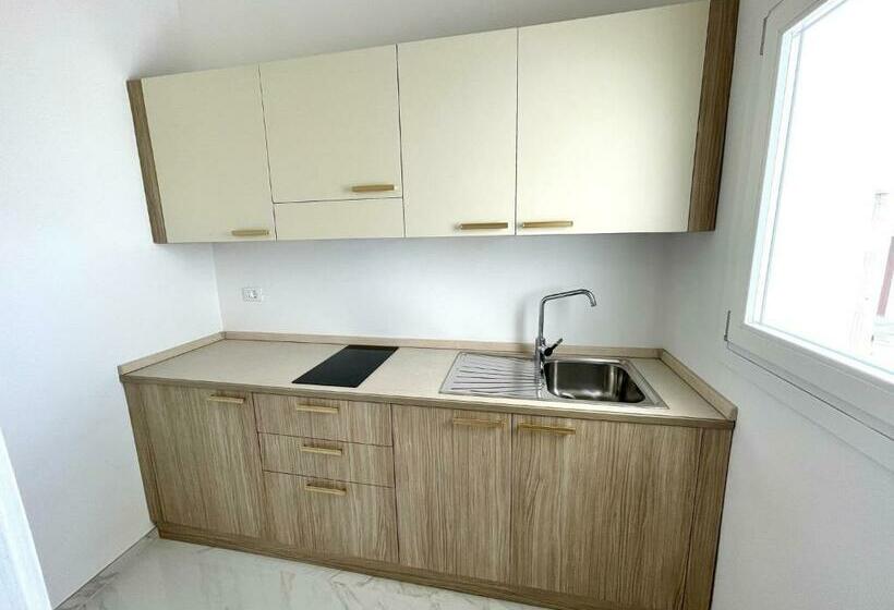 ファミリーステューディオ, Grotta Saracena Resort