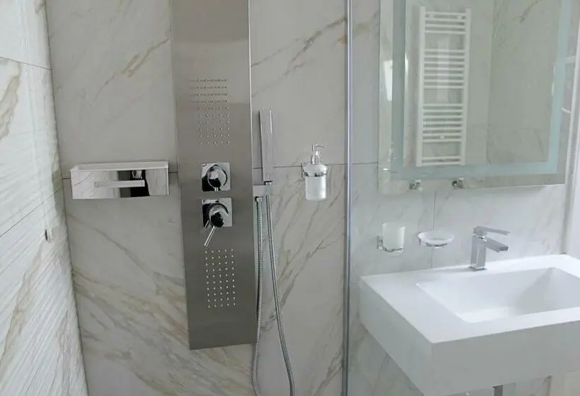 اتاق استاندارد با وان آب گرم, Grotta Saracena Resort