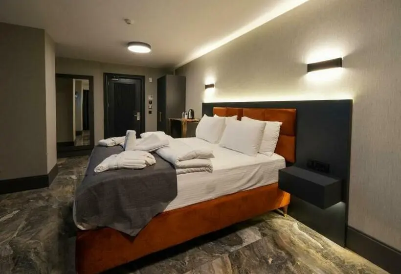 スーペリアールーム, Kurucesme Business