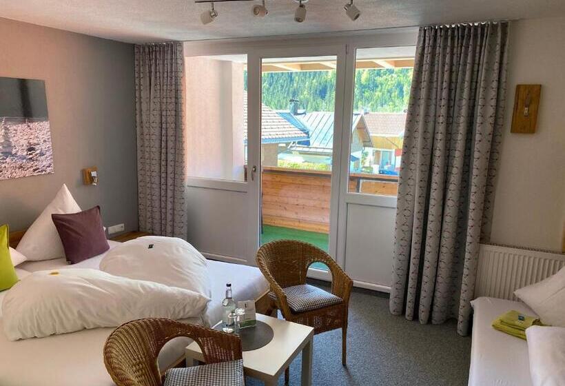 标准间带阳台, Bergsteiger Hotel Grüner Hut