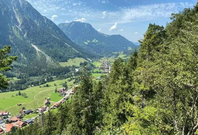 Deluxe-huone Parveke, Bergsteiger Hotel Grüner Hut
