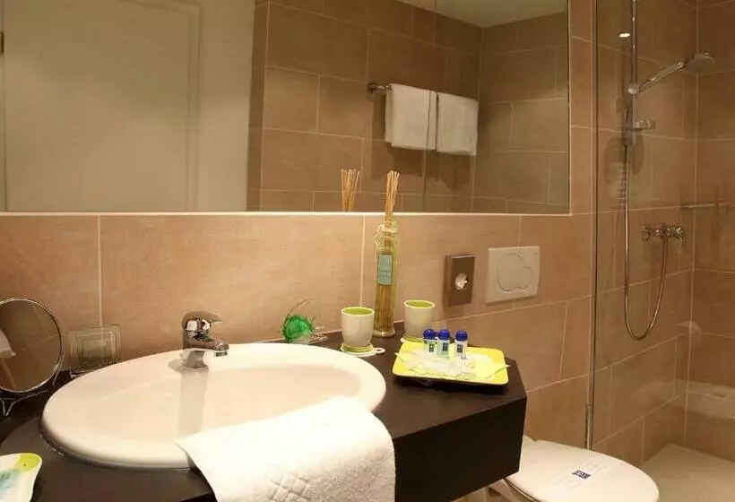 Standard Yhden Hengen Huone, Ante Porta Das Stadt