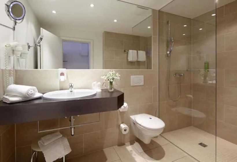 Quarto Estandar Individual, Ante Porta Das Stadt