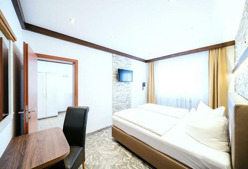 חדר משפחתי מקשר, Central City