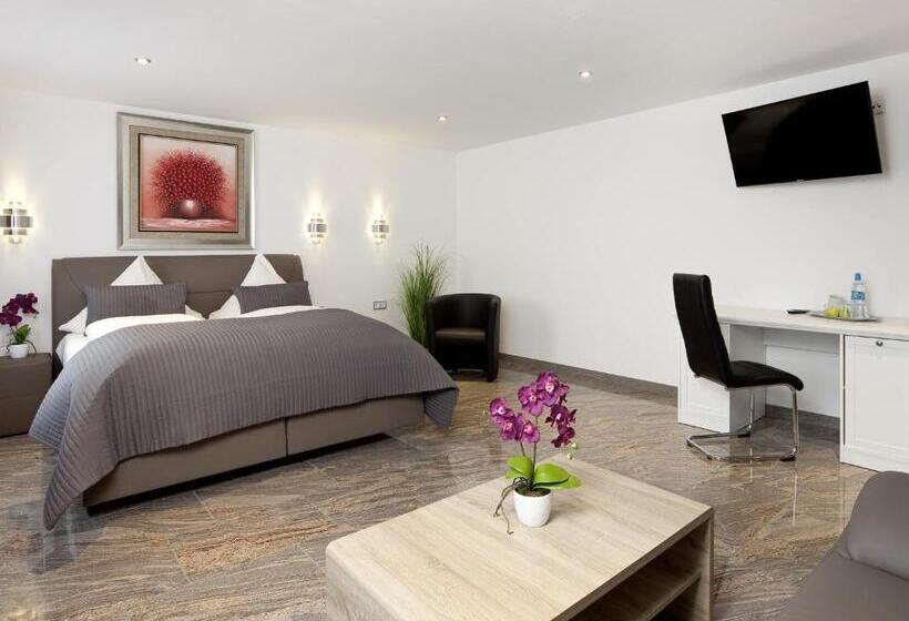 חדר דלוקס, Central City