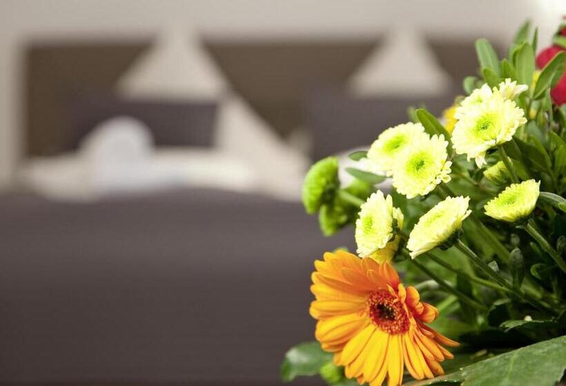 חדר משפתחתי סופריור, Central City