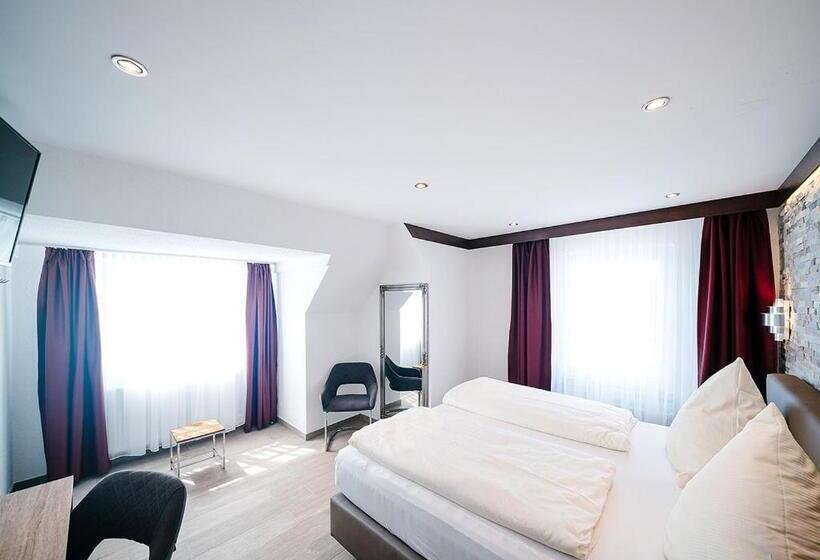 חדר קלאסי, Central City