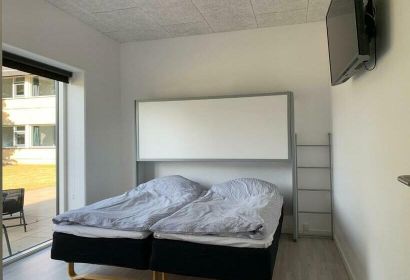 带2个卧室的公寓, Dana Cup Sportscenter