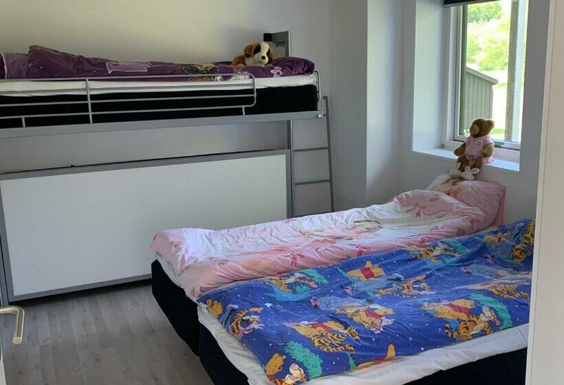 带2个卧室的公寓, Dana Cup Sportscenter