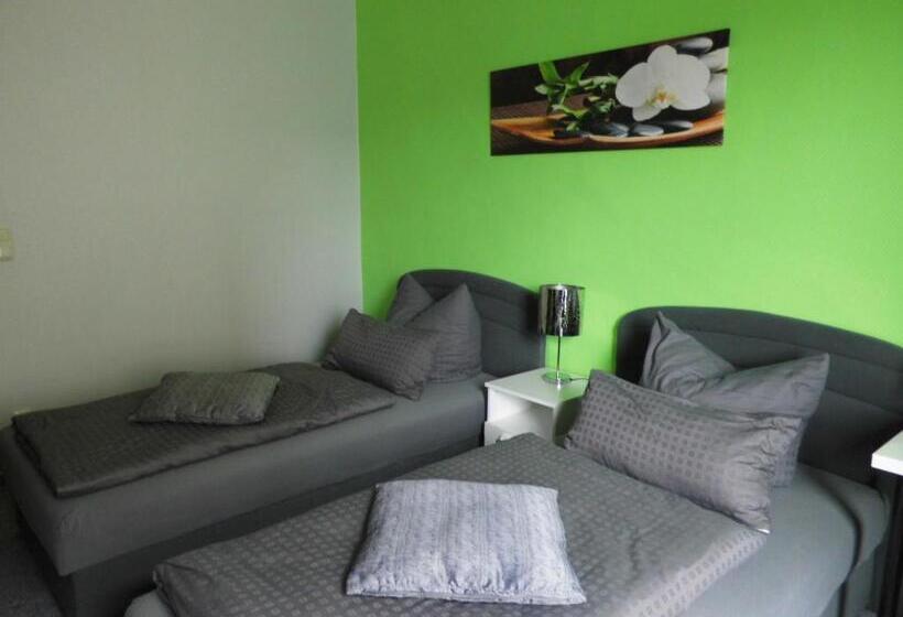 スタンダードルーム, Dithmarscher Haus