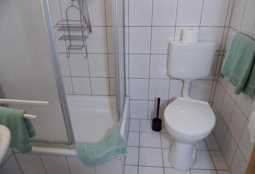 スタンダードルーム, Dithmarscher Haus