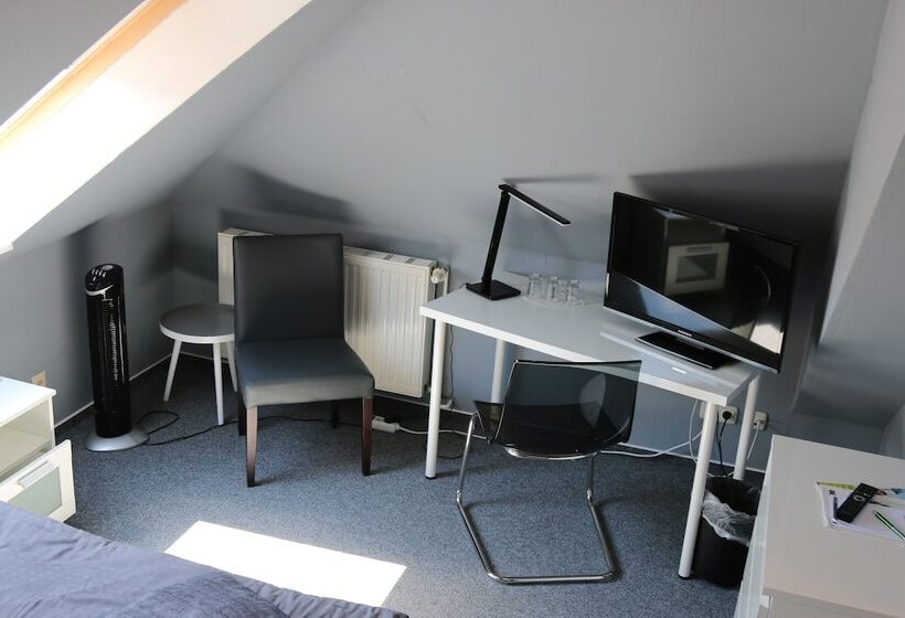 スタンダードルーム, Dithmarscher Haus