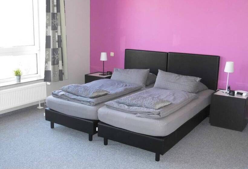 スタンダードルーム, Dithmarscher Haus