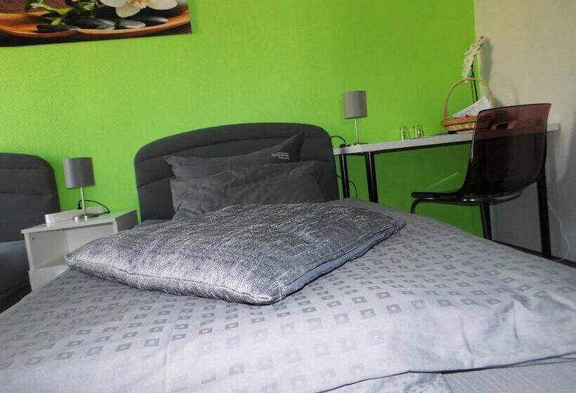 スタンダードトリプルルーム, Dithmarscher Haus