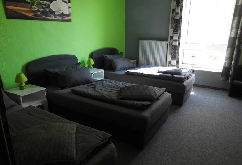 スタンダードトリプルルーム, Dithmarscher Haus