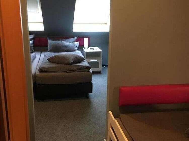 スタンダードトリプルルーム, Dithmarscher Haus